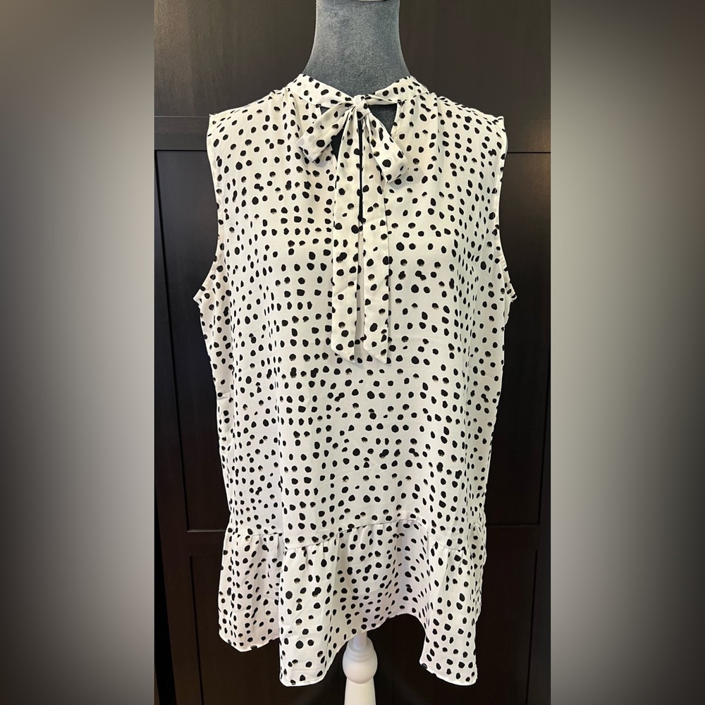 Banana Republic Sleeveless Blouse